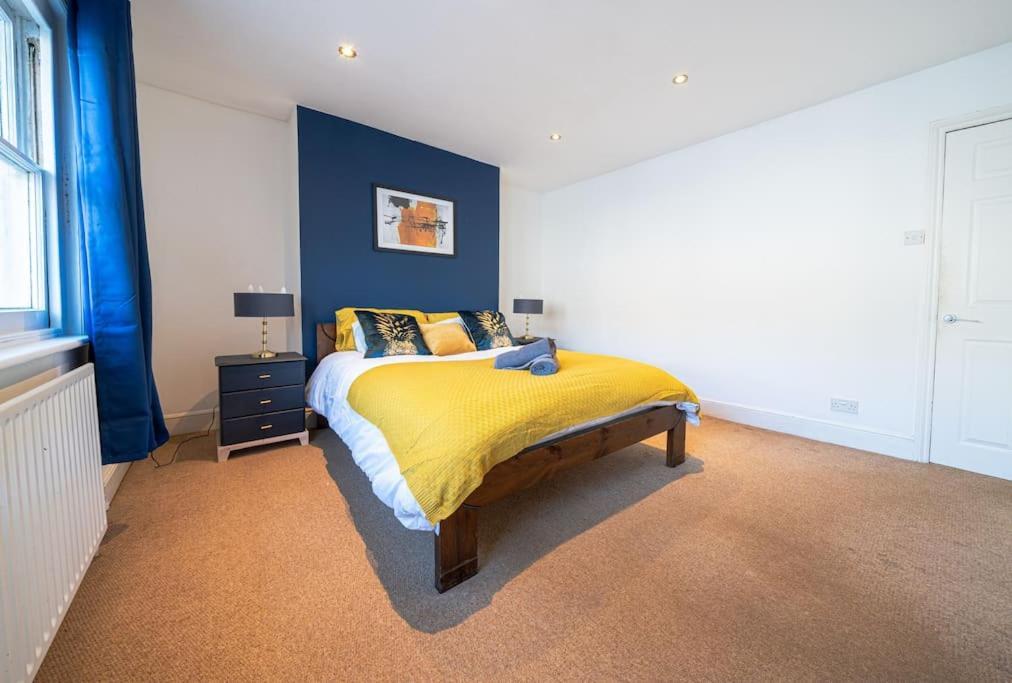 Large City Centre 2 Bed - Close To Station Apartamento Royal Tunbridge Wells Exterior foto